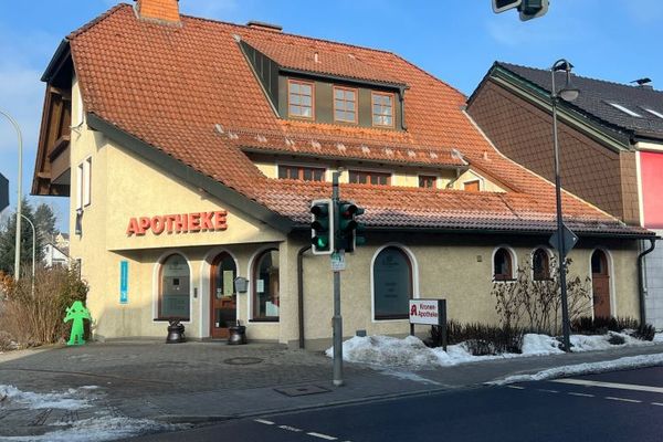 Wohn- und Geschäftshaus in Röslau mit viel Potenzial - Gesamtwohnfläche bis zu ca. 475 m² möglich - KFW Förderung 266 !