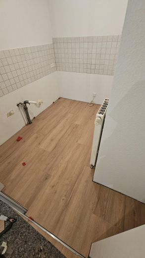 2-kamerappartement - Bremen-Arsten - drempelvrij met balkon + parkeerplaats in ondergrondse garage – Küche