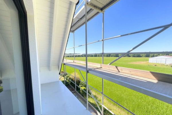 Abitare + lavorare: appartamento di 5 locali con 140 m² in affitto in una tranquilla posizione idilliaca ai margini dei campi
