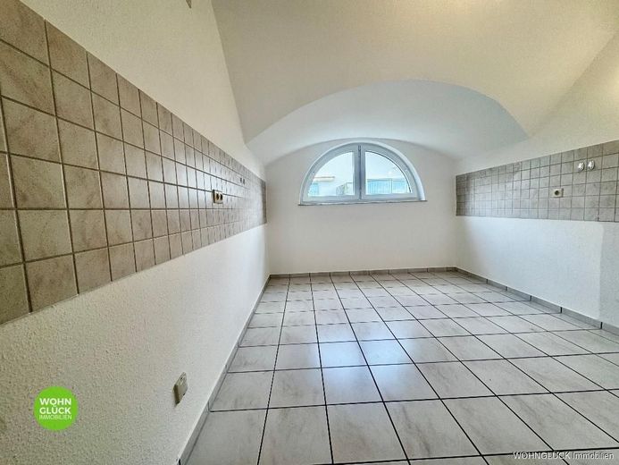Bezaubernde Maisonette Wohnung mit Traumbalkon – Küche