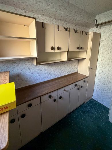 Wuppertal-Ronsdorf’ta müstakil sıra ev – Garderobenraum im UG