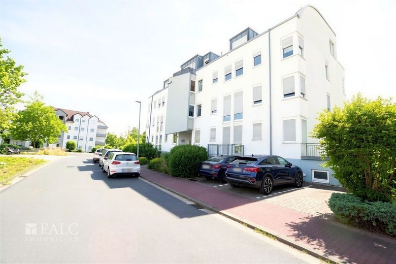 Schöner Wohnen mit 3ZKB in Homburg- Erbach! – Außenansicht
