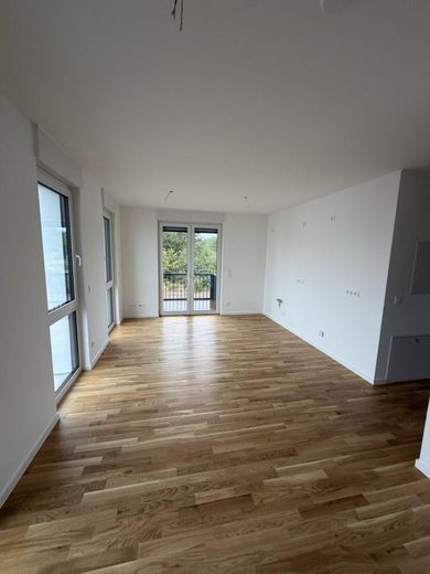 Exclusief 3-kamerappartement met tuin – ideaal voor thuiswerken en ontspanning – Wohn/Küche