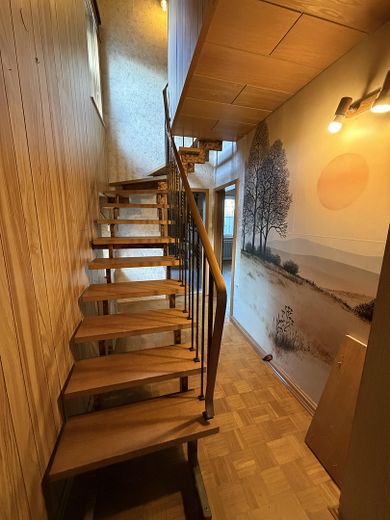 Treppe zum DG