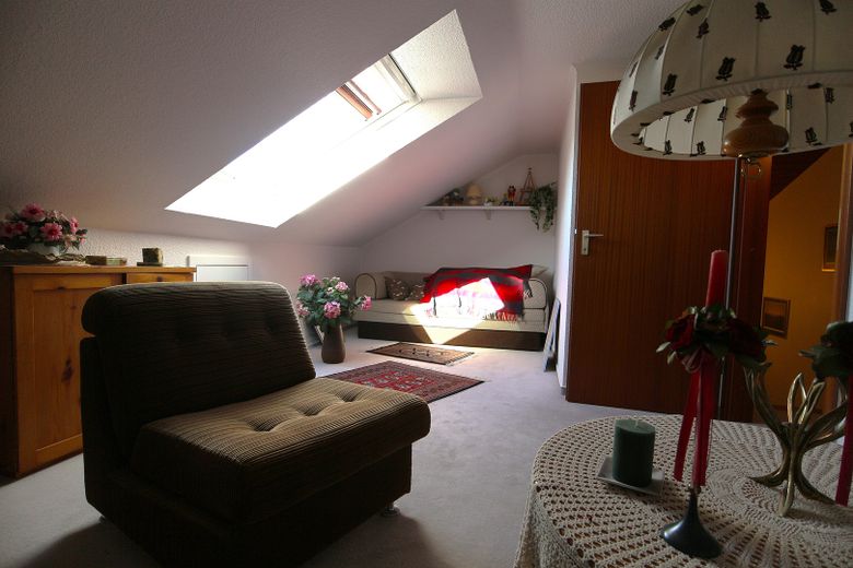 Ein Standort für die Zukunft - Wohnen in guter u. zentraler Lage in Glinde - – Ansicht Zimmer DG (Studio)