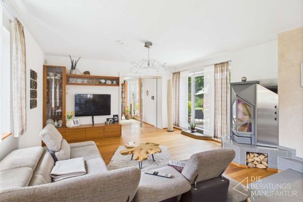 Luxuriöse Villa mit Schwimmbad & Sauna in bester Lage