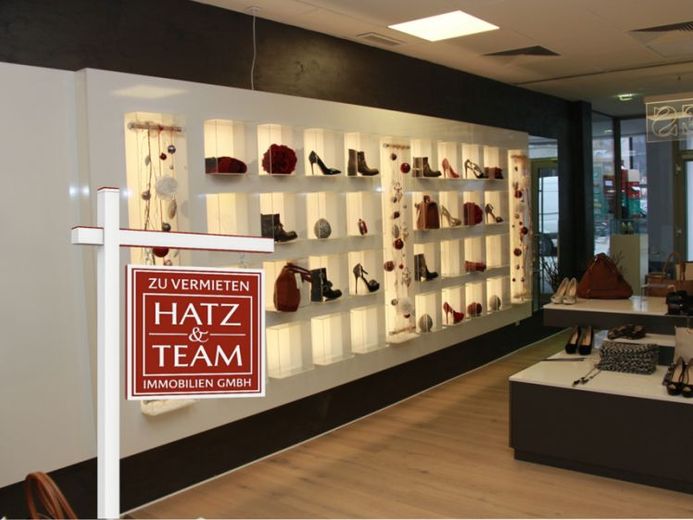 140 m² di superficie commerciale in posizione di prima categoria – Foto 1