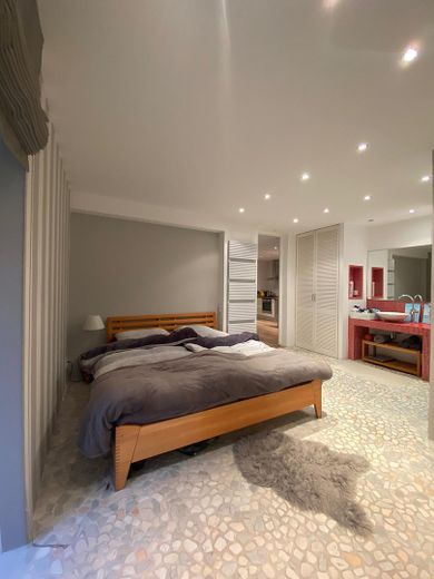 Hübsches, möbliertes Apartment in BH-Schlewecke mit Dampfbad – Schlafzimmer