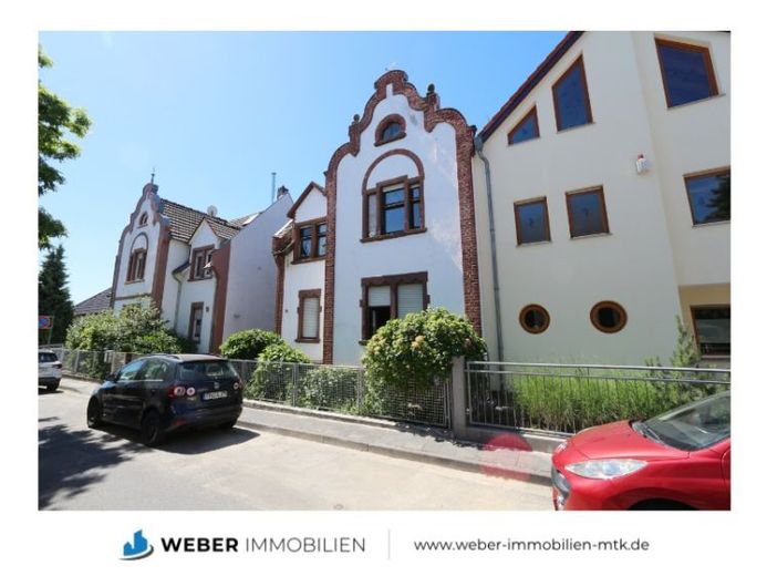 Verkauf im Bieterverfahren +++ provisionsfrei +++Sanierungsobjekt mit Ausbaupotenzial in Hattersheim – Foto 1