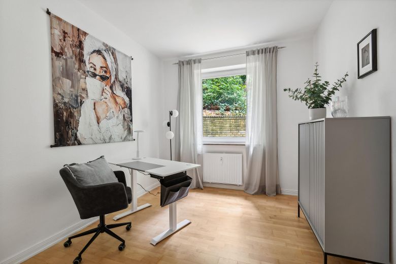 Maisonette-Gartenwohnung Blankenese – 50 m zum Elbstrand, Garten & Garage, 92+70 m² – Foto 6