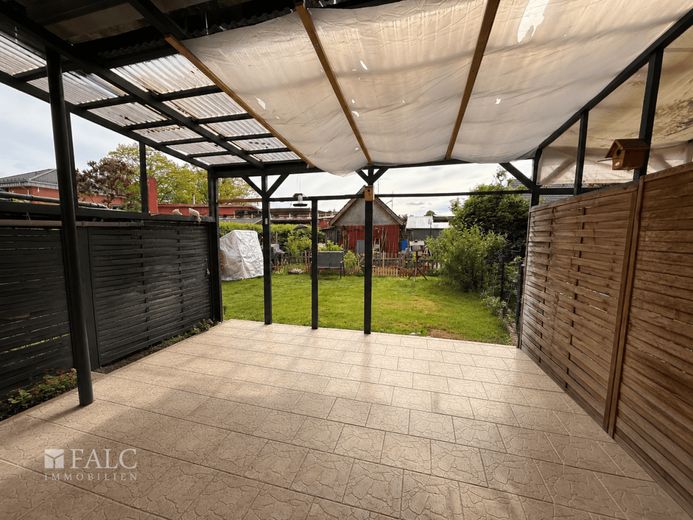 6 Einheiten. Voll vermietet. Kapitalanlage in Nortorf. – Wohnung 2 Terrasse (Raum digital leergeräumt)