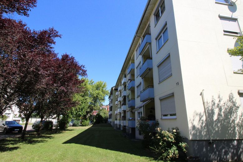 Helle 3-Zimmer Wohnug mit Balkon und Stellplatz in Eberbach an der Fils – Foto 4