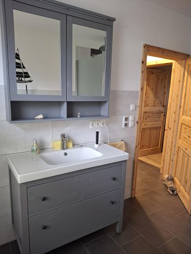 Neuwertiger, barrierefreier Bungalow – Foto 14