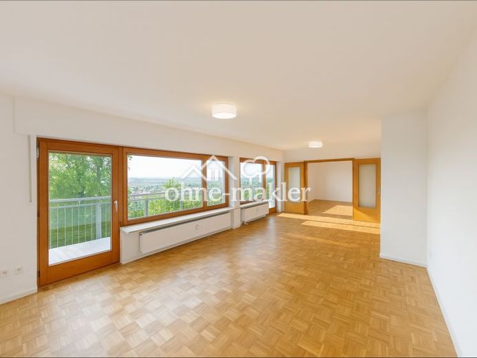 Großzügige 6,5-Zimmer Maisonette-Wohnung mit Garage in Leimen – Foto 1