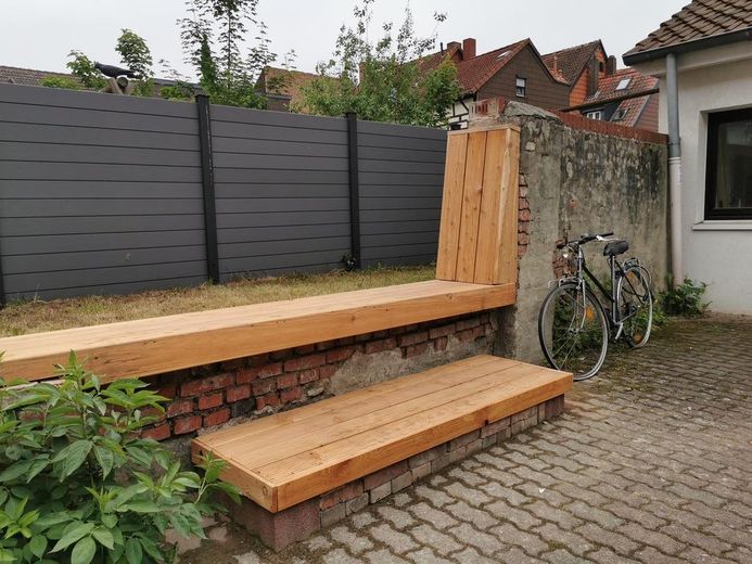Eingang zum Garten vom Hof