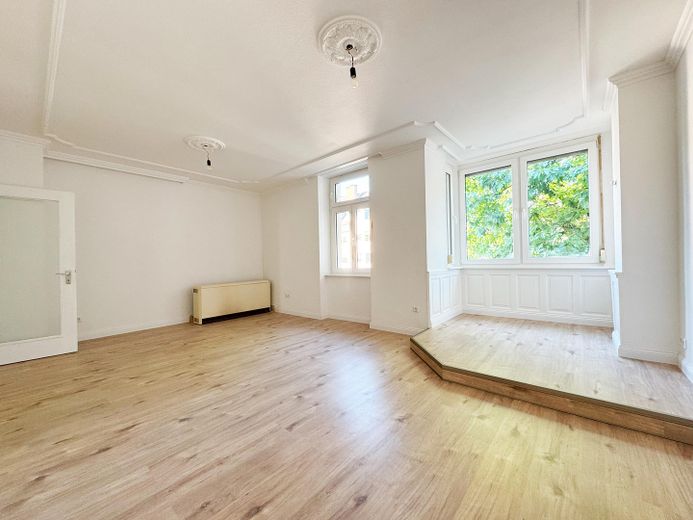 Wohnzimmer mit Leseecke