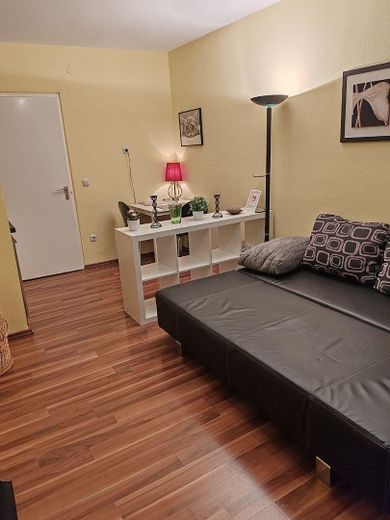 Möbliertes City Apartment – Foto 8