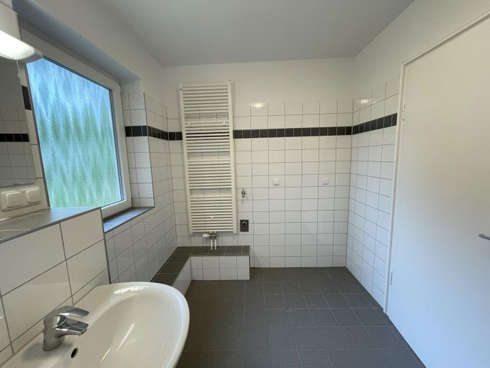 Badezimmer I