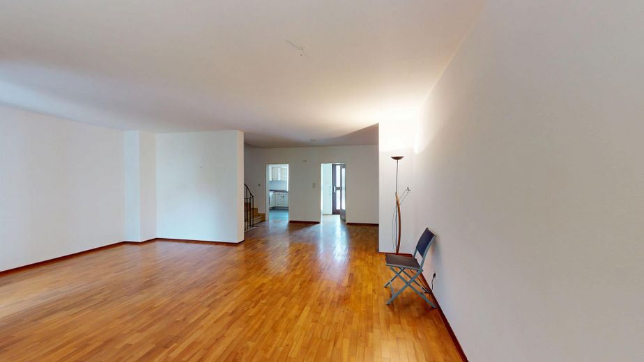 Großzügiges Reihenmittelhaus in Eching- von privat – Wohnzimmer