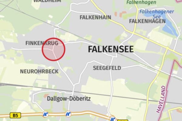 IMMOBERLIN.DE - Hervorragendes teilbares Baugrundstück für Einzelhäuser mit bis zu 3 Vollgeschossen