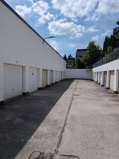 Garage in Bramfeld zu verkaufen – Garagenhof