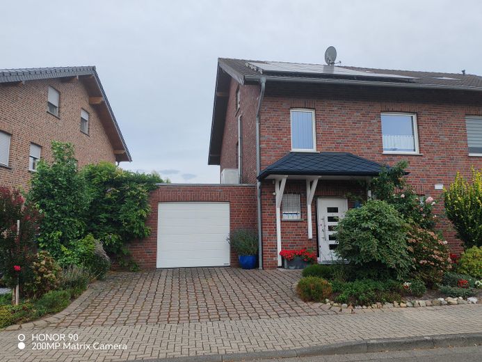 modernisiertes Einfamilienhaus, – Foto 1