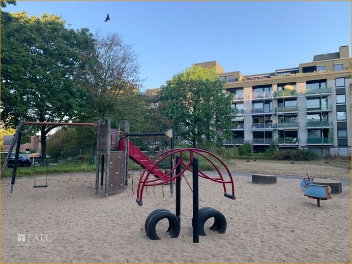 Spielplatz.