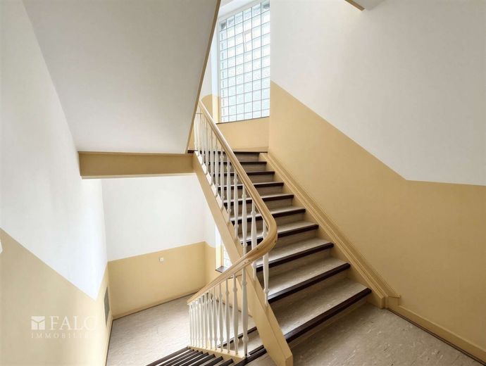 Ihr neues Zuhause in Herne: 2,5 Zimmer im 2.OG – Treppenhaus