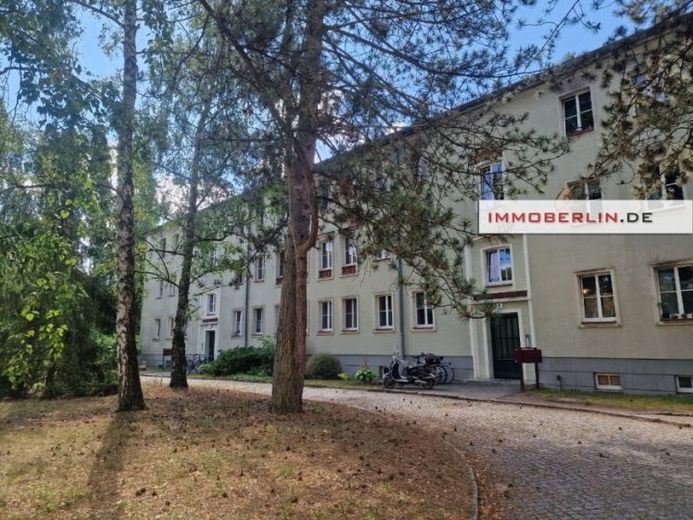 IMMOBERLIN.DE - Stilvoll modernisierte Altbauwohnung in urbaner Ruhelage – फोटो 1