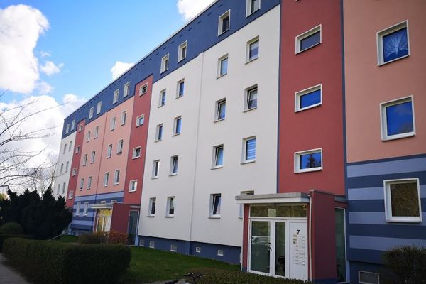 ++ Gemütlich Wohnen mit Balkon ++