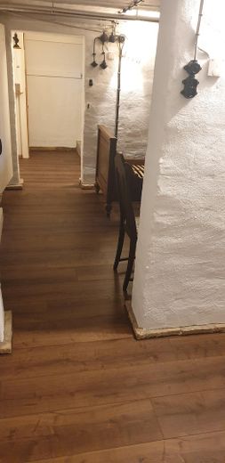 Charming country house with living basement, large garden, workshop, two verandas, hobby stable – 2 Zimmer im Keller m. Heizg.