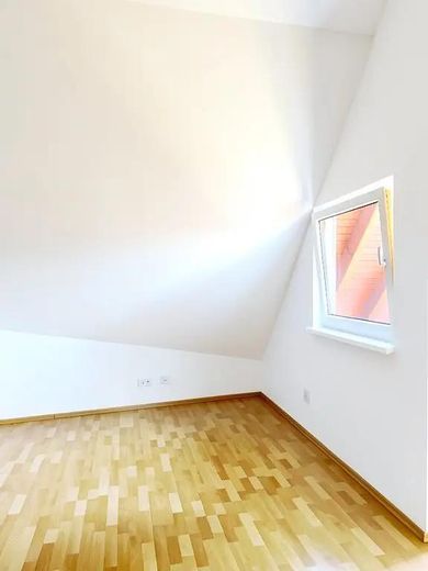 Appartamento di proprietà con 2 locali – generiertes Raumbild