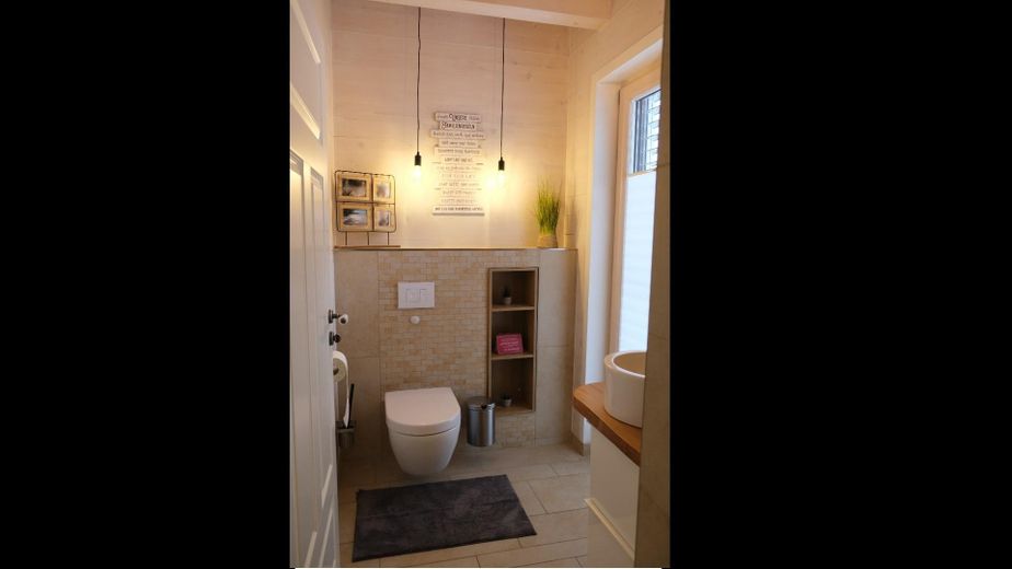 GästeBad WC im EG