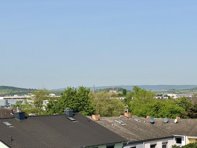 Sobre los tejados de Bad Kreuznach – apartamento de 3 habitaciones con balcón y vistas a la Kauzenburg – Foto 11