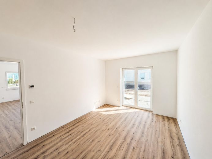 Abitare con stile: appartamento al piano terra di 4 locali con terrazza nel quartiere delle ville – Foto 5