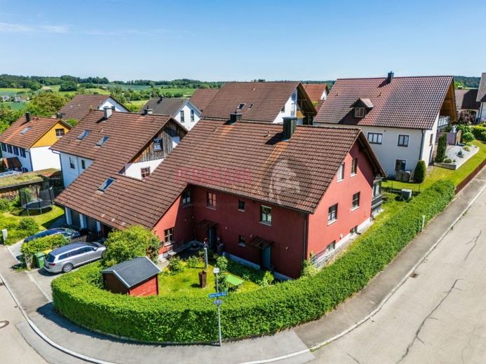 2 Familienhaus mit Potential zur Selbstentfaltung. Arbeiten und Wohnen unter einem Dach – Foto 1