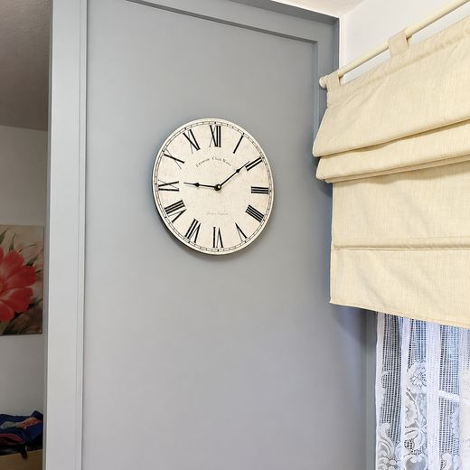 Möbliertes 1 Zimmer Wohnung mit Balkon, Stellplatz und Pauschalmiete – wemm die Stunde schlägt