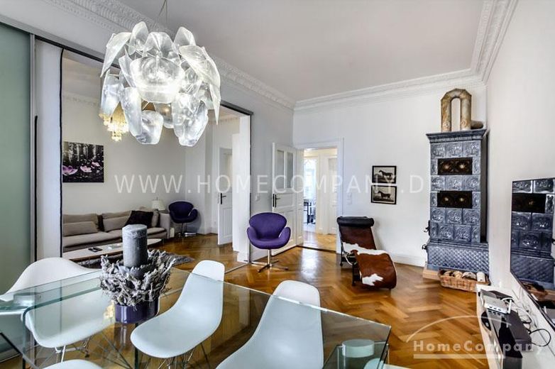 Schöne, hochwertige möblierte 4-Zimmer-Altbauwohnung mit Balkon in Schwabing – 6281018df3b6341d5411ab6c5ccfdc21b168ad22.jpg