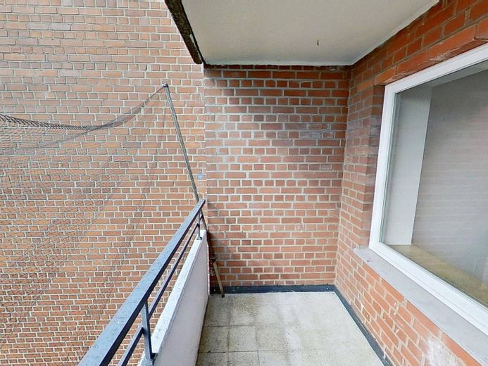 Große 4-Zi.-Whg. mit BALKON und Wannenbad in Lübeck-Buntekuh – Balkon