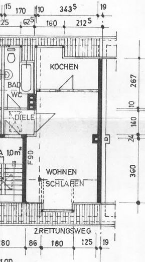 Renovated studio apartment with pointed gable and good university connections – Grundriss