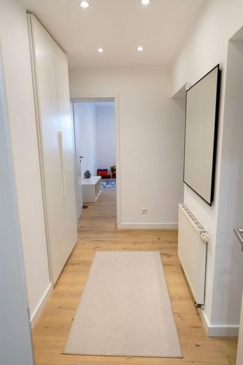 Exklusive, kernsanierte 3-Zimmer-Wohnung im Lehenviertel – Foto 12