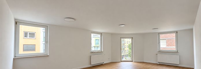 Primera ocupación | Apartamento de 3 habitaciones con balcón en LU-Sur – Wohnzimmer