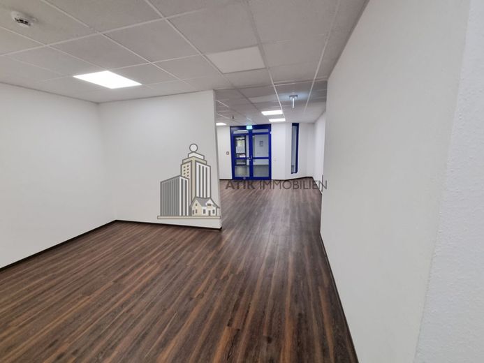 ATIK: Helle, moderne Bürofläche im Erdgeschoss - provisionsfrei – Innenansicht