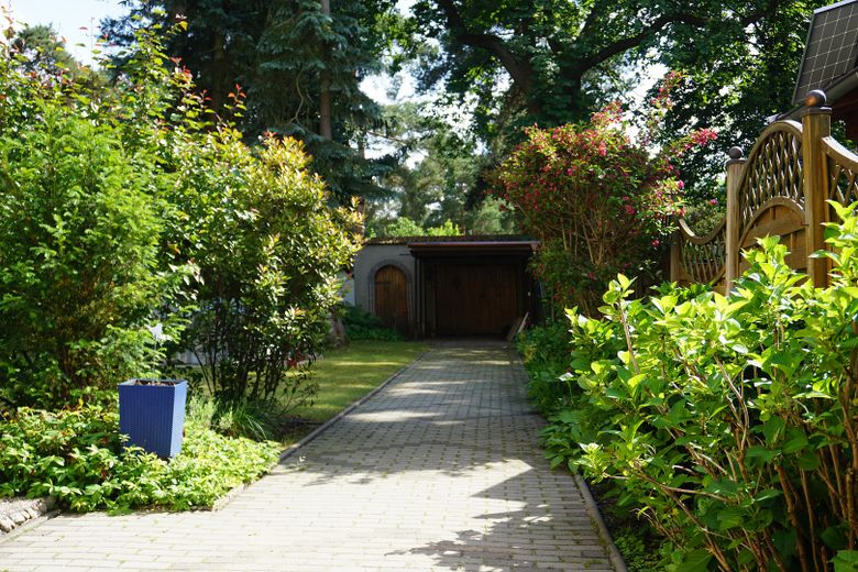 Kein Neubauwürfel, kein 08/15, Berliner Altbau-Schätzchen m. 1010m² Grundstück s. Menschen m. Ideen – Grundstück aktuell