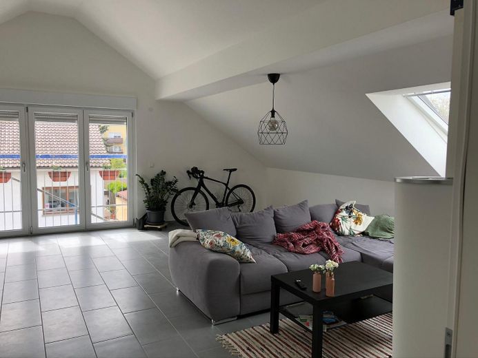 Blick zum Wohn-Eßbereich