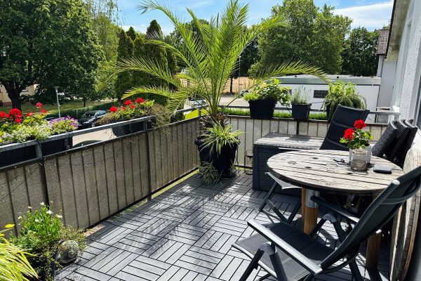 Helle 4-Zi-Wohnung in ruhiger Lage in Rastatt - mit Balkon, Garage, Garten