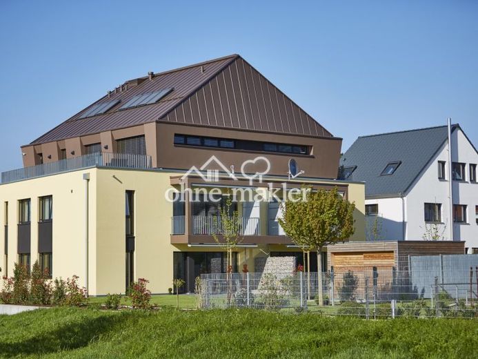Bestens ausgestattete Maisonette-Wohnung (ca. 185 m², mit Einbauküche) in ruhiger Citylage von Bühl! – Foto 1
