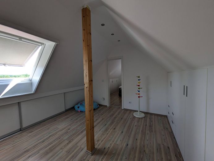 Ankleidezimmer, Blick auf SZ