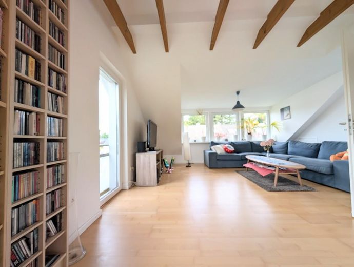 Casa di testa individuale di architetto con 4 locali a Schenefeld – Studio