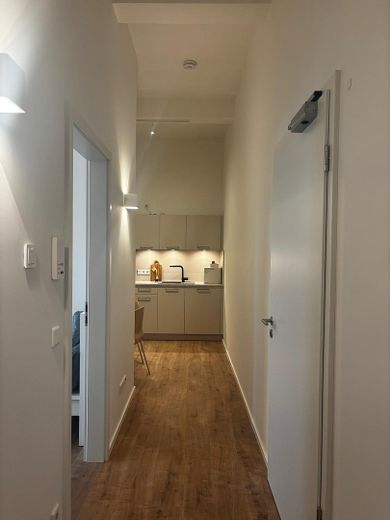 NEW 4-person shared apartment | TOP room in a shared apartment in Nuremberg | High-quality furnishings with balcony – Photo 7